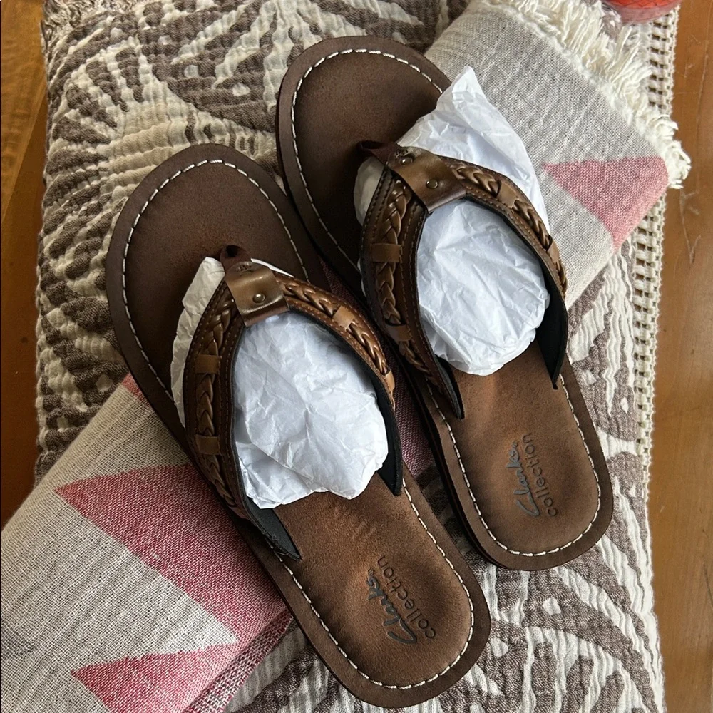 Brown Leather Look Clark’s Flip Flops Worn In Look Size 8 New With Tags